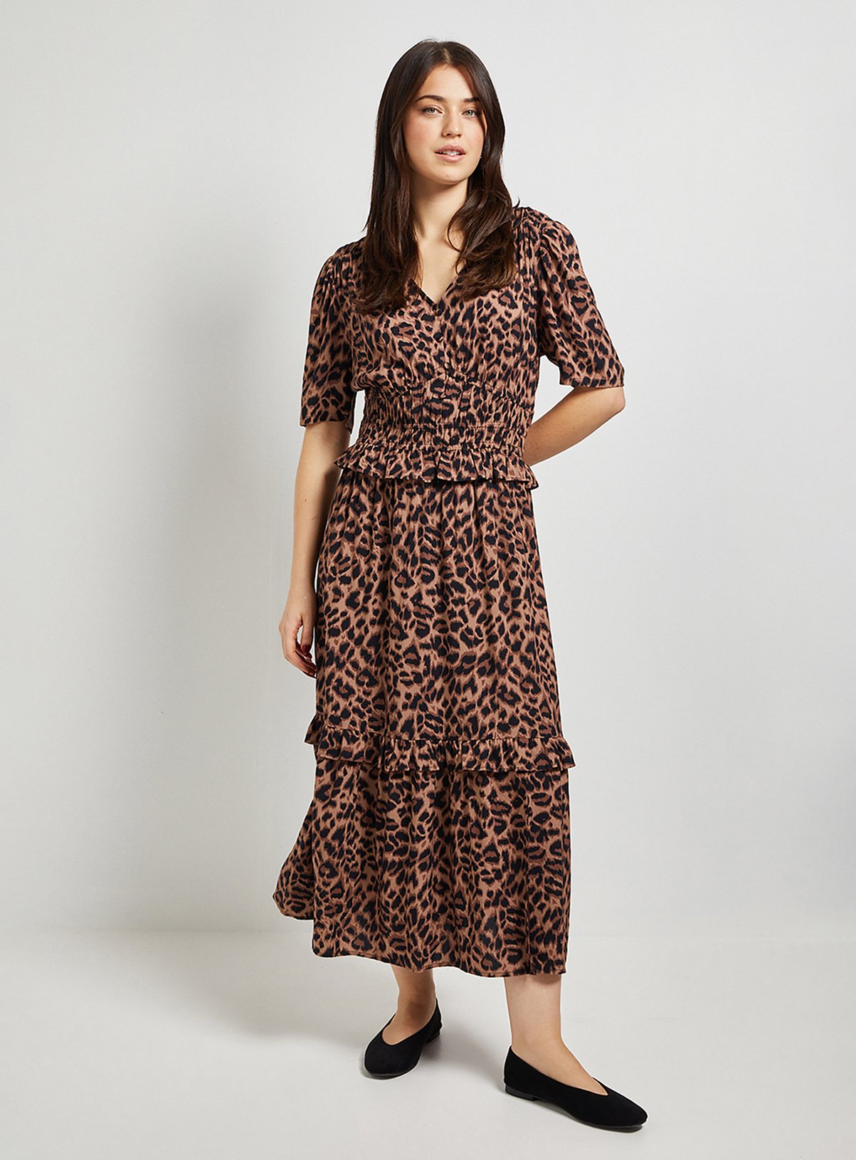 DOROTHY PERKINS Leopard Empire Shirred Bodice Button Detail Midaxi Dress 10 - Image 4 thumbnail